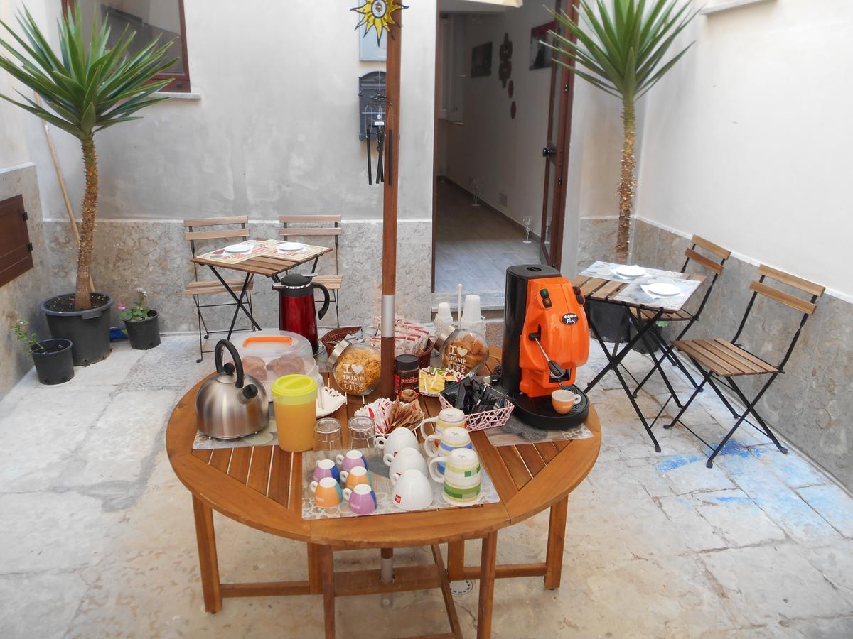 La Corte Dei Naviganti Apartment Trapani Exterior foto