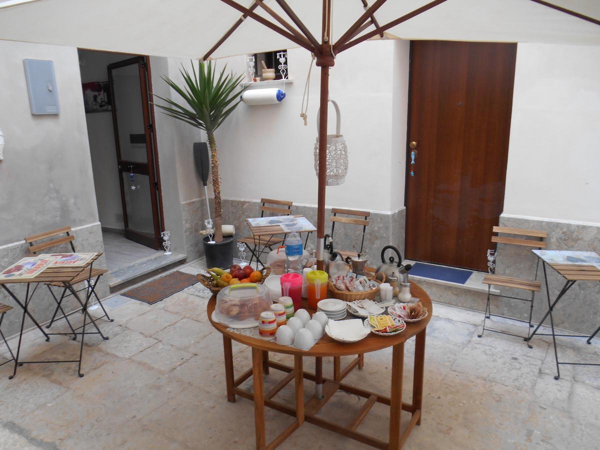 La Corte Dei Naviganti Apartment Trapani Exterior foto